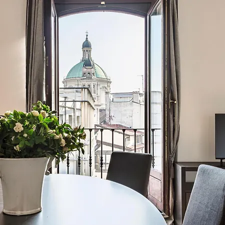 Апартаменты Elegant 2 Bedrooms Near Duomo *