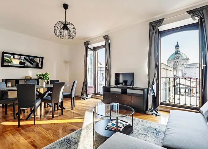 Elegant 2 Bedrooms Near Duomo Lejlighed *