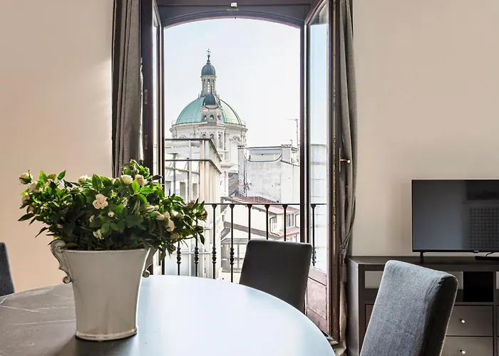Lejlighed Elegant 2 Bedrooms Near Duomo *