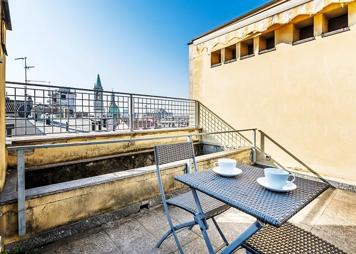 Elegant 2 Bedrooms Near Duomo Lejlighed Milano