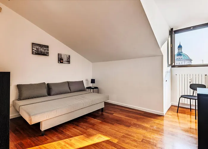 Elegant 2 Bedrooms Near Duomo Lejlighed Milano