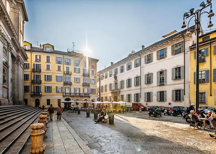 Elegant 2 Bedrooms Near Duomo Milano